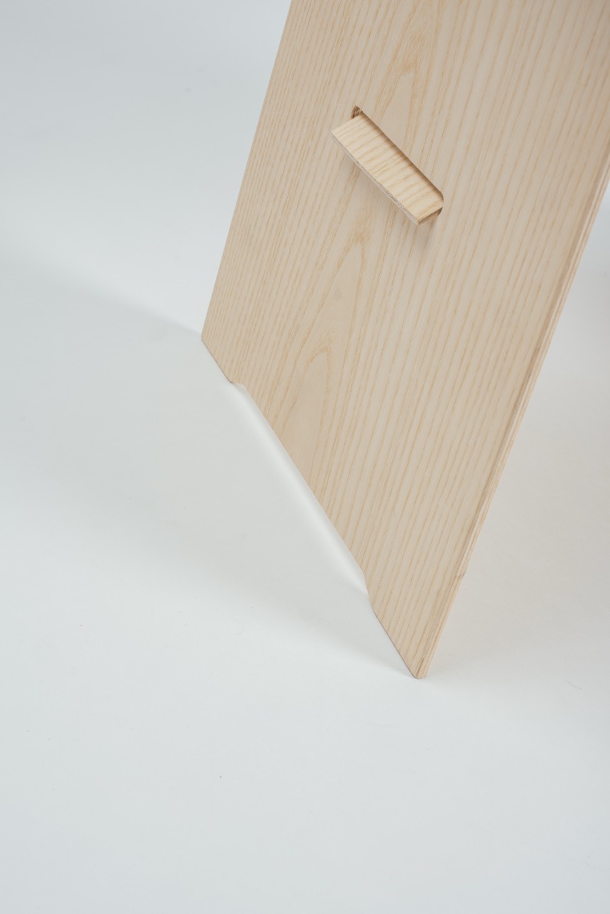 Detail einer Seitenwand mit Steckverbindung