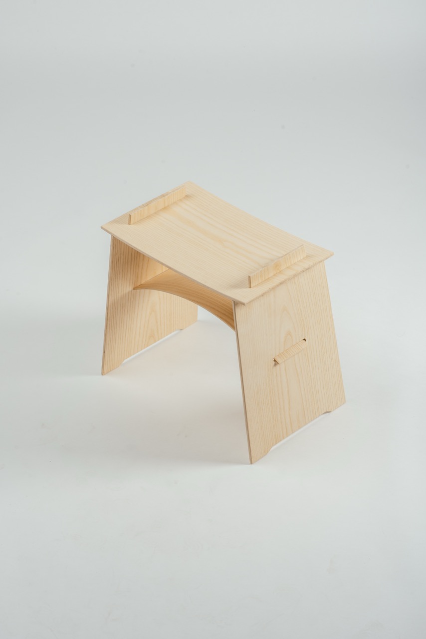Hocker Bögen schräg von oben